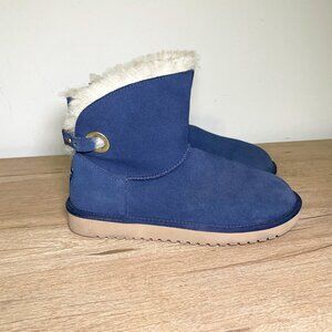 Women's Size 8 Koolaburra by UGG Remley Mini Navy Blue Suede Boots